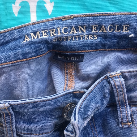 American Eagle Outfitters Denim - Distressed American Eagle Size 8 Short